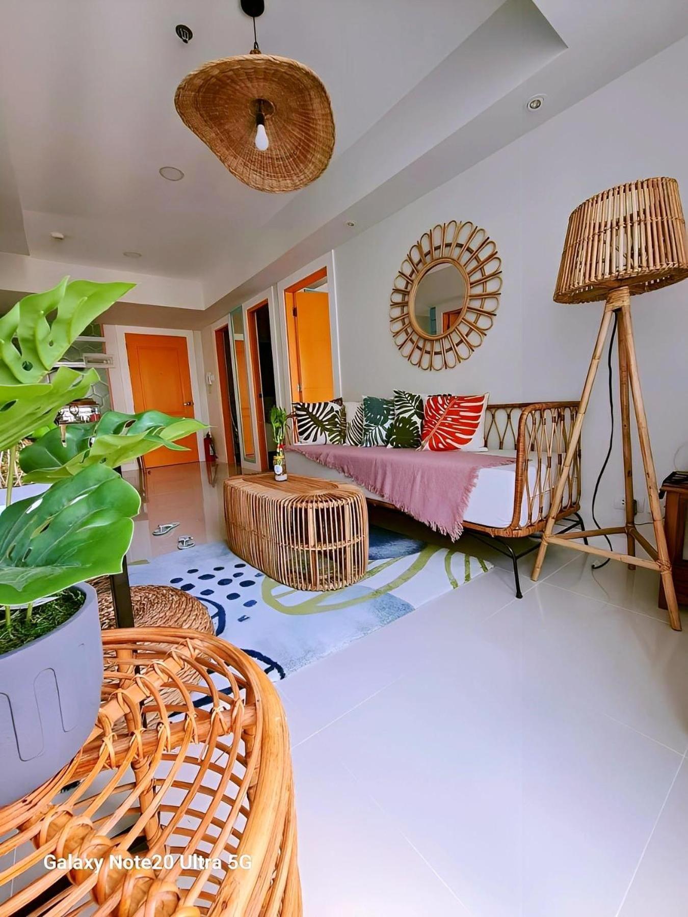 Holiday Escape Philippines Manila Zewnętrze zdjęcie