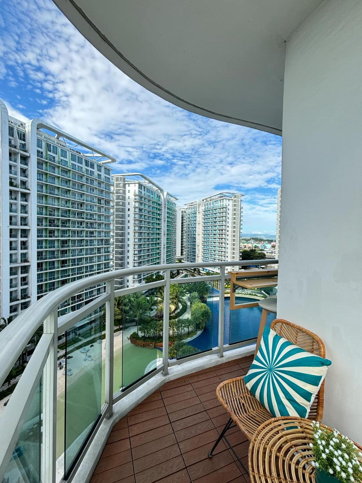Holiday Escape Philippines Manila Zewnętrze zdjęcie